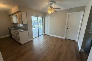 1016 Malaga St, Orlando, FL 32822 - Photo 4
