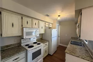 1016 Malaga St, Orlando, FL 32822 - Photo 6