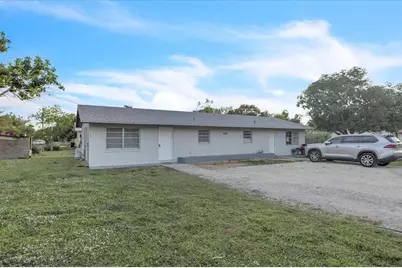 1099 SE Hargrave Drive N, Arcadia, FL 34266 - Photo 2