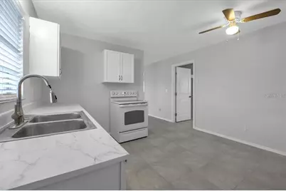 1099 SE Hargrave Drive N, Arcadia, FL 34266 - Photo 4