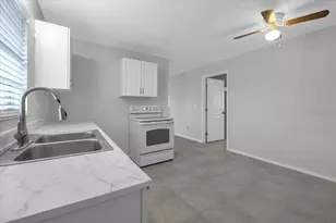 1099 SE Hargrave Dr N, Arcadia, FL 34266 - Photo 4