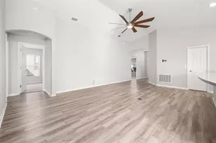 690 Persian Dr, Haines City, FL 33844 - Photo 14