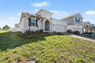 2743 Slash Wy, Saint Cloud, FL 34771 - Photo 2