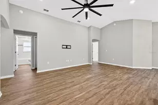 1330 Mezzavalle Wy, Auburndale, FL 33823 - Photo 12