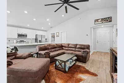 1330 Mezzavalle Way, Auburndale, FL 33823 - Photo 6