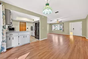 2475 S Parkview Ave, Orange City, FL 32763 - Photo 8