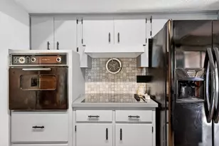 2475 S Parkview Ave, Orange City, FL 32763 - Photo 10