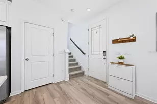 11435 Sunsail Ave, Orlando, FL 32832 - Photo 8