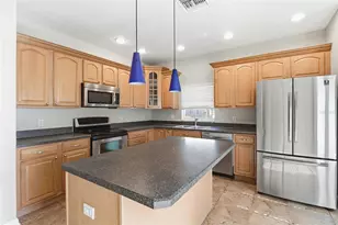 8905 Silk Bay Pl, Orlando, FL 32827 - Photo 12