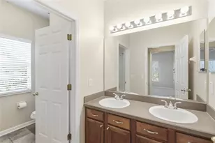 8905 Silk Bay Pl, Orlando, FL 32827 - Photo 20