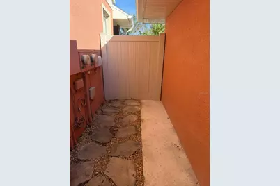 1502 Page Avenue, Orlando, FL 32806 - Photo 6