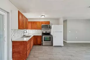 1402 Rolling Green Dr, Apopka, FL 32703 - Photo 10