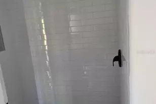 6321 Royal Woods Dr, Fort Myers, FL 33908 - Photo 10