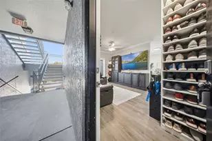 3702 Palm Desert Ln, Orlando, FL 32839 - Photo 4