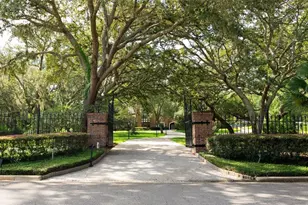 810 Sweetwater Club Blvd, Longwood, FL 32779 - Photo 2