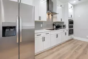 2720 S Shine Ave, Orlando, FL 32806 - Photo 10