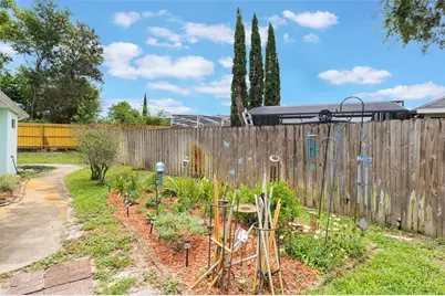 109 Hunter Point Court, Debary, FL 32713 - Photo 2