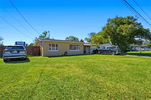 5742 Dogwood Dr, Orlando, FL 32807 - Photo 2