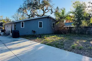 2506 Waver St, Plant City, FL 33563 - Photo 18