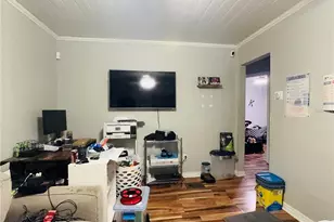 2506 Waver St, Plant City, FL 33563 - Photo 8