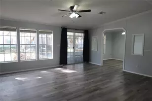 25157 Buttonwood Dr, Astatula, FL 34705 - Photo 4