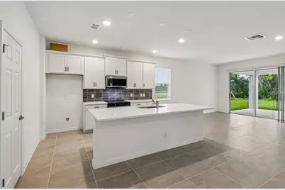 744 Farfields Street, Deland, FL 32724 - Photo 4