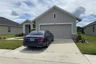 17704 Passionflower Cir, Clermont, FL 34714 - Photo 2