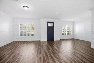 8 Winters Landing Dr, Oakland, FL 34787 - Photo 4