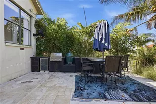 909 Allegro Ln, Apollo Beach, FL 33572 - Photo 40