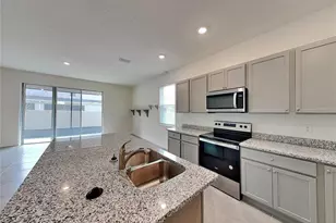 1246 Lido Dr, Howey in the Hills, FL 34737 - Photo 4