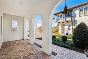 8901 Lakeshore Pointe Dr, Winter Garden, FL 34787 - Photo 4