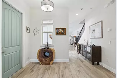 8901 Lakeshore Pointe Drive, Winter Garden, FL 34787 - Photo 6