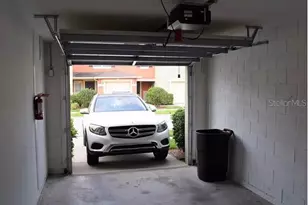 521 Cresting Oak Cir, Orlando, FL 32824 - Photo 2