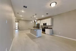 1944 Chickasaw Blvd, Davenport, FL 33837 - Photo 2