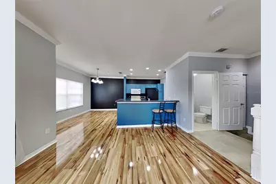 2550 Grand Central Parkway #11, Orlando, FL 32839 - Photo 2