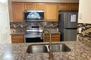 2737 N Poinciana Blvd, Kissimmee, FL 34746 - Photo 8