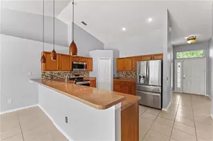 408 Magpie Ct, Kissimmee, FL 34759 - Photo 12