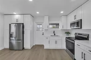 1432 10th St, Saint Cloud, FL 34769 - Photo 4