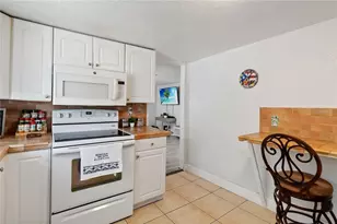 710 Bay St, Kissimmee, FL 34744 - Photo 6