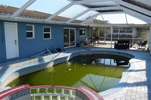 286 Fields Terrace SE, Port Charlotte, FL 33952 - Photo 4