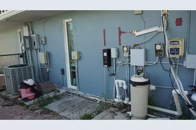 286 Fields Terrace SE, Port Charlotte, FL 33952 - Photo 10