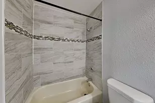 3979 Versailles Dr, Orlando, FL 32808 - Photo 18