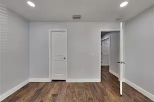 3979 Versailles Dr, Orlando, FL 32808 - Photo 16