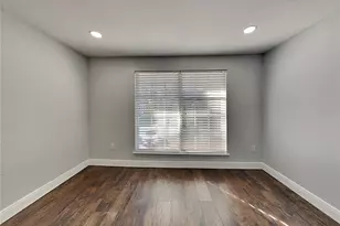 3979 Versailles Dr, Orlando, FL 32808 - Photo 10