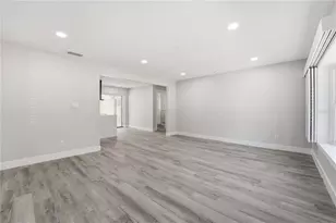 3223 1st Ave W, Bradenton, FL 34205 - Photo 8