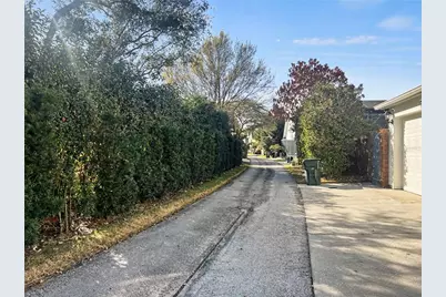 415 Arbor Court #B, Celebration, FL 34747 - Photo 30