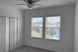 31865 Blue Passing Loop, Wesley Chapel, FL 33545 - Photo 10