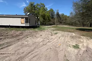 18810 St Paul Dr, Spring Hill, FL 34610 - Photo 4