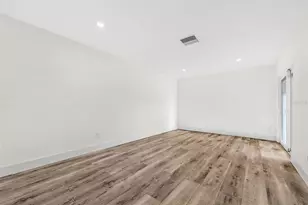 651 Boca Ciega Point Blvd S, Saint Petersburg, FL 33708 - Photo 34