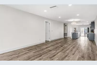 651 Boca Ciega Point Boulevard S, Saint Petersburg, FL 33708 - Photo 20